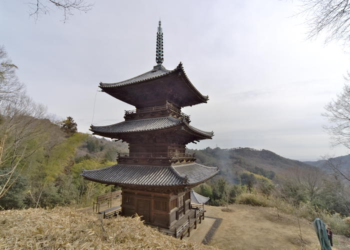 金山寺三重塔（岡山市）