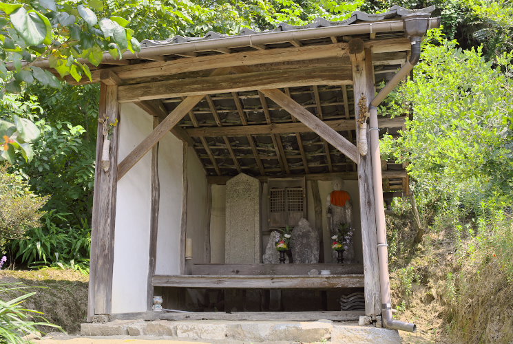 文英石仏（岡山市北区）