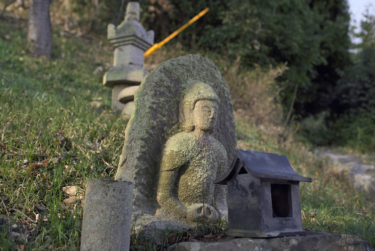 松山長昌寺地蔵石仏